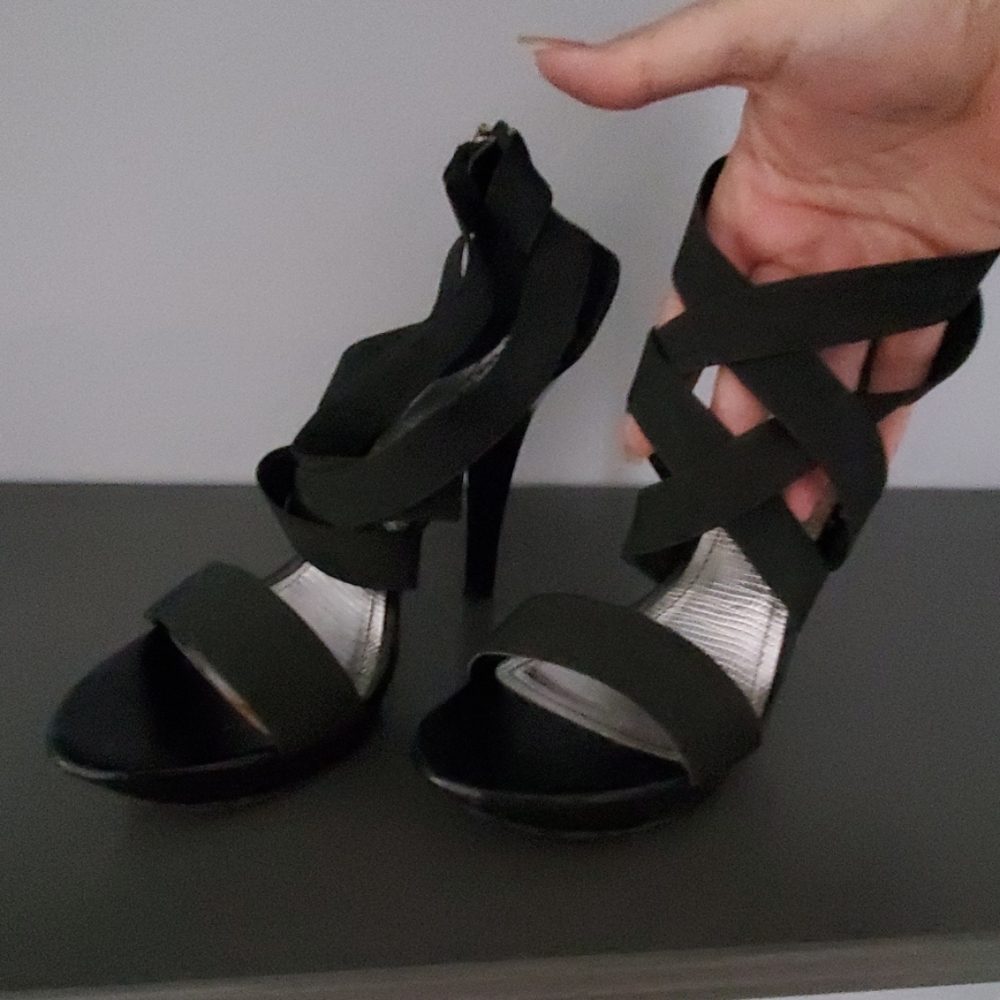 5 inch strappy heels